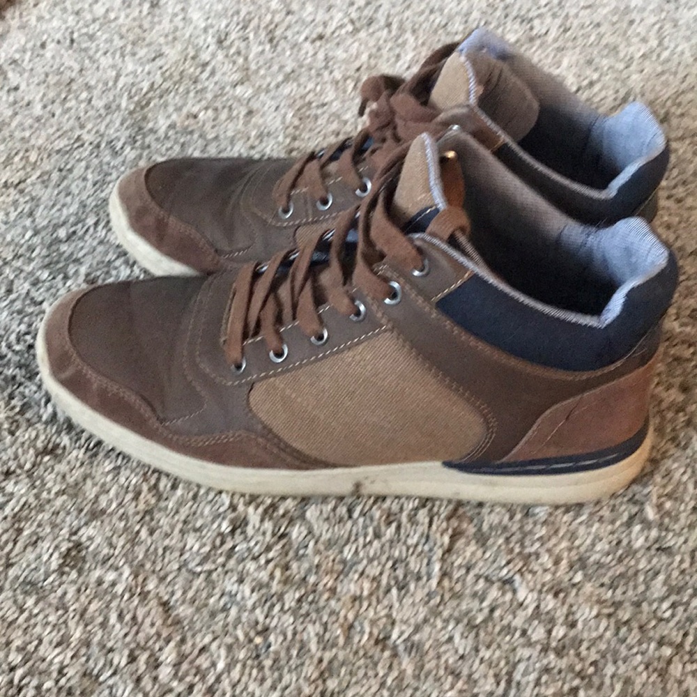 Men’s Mid-cut Sneakers